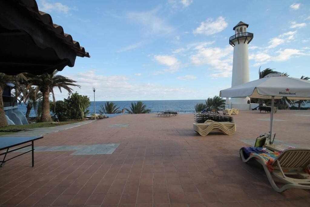 Bonito Apartamento Con Vista Al Mar Playa Del Aguila  Exteriör bild