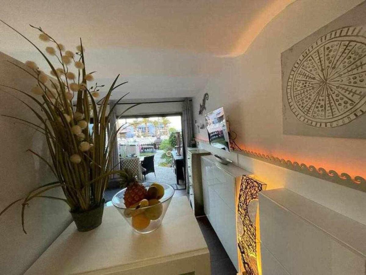 Bonito Apartamento Con Vista Al Mar Playa Del Aguila  Exteriör bild